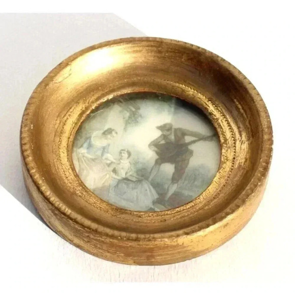 VINTAGE Wood Gold Ornate Victorian Dollhouse Miniature Wall Picture Frame - Picture 1 of 2